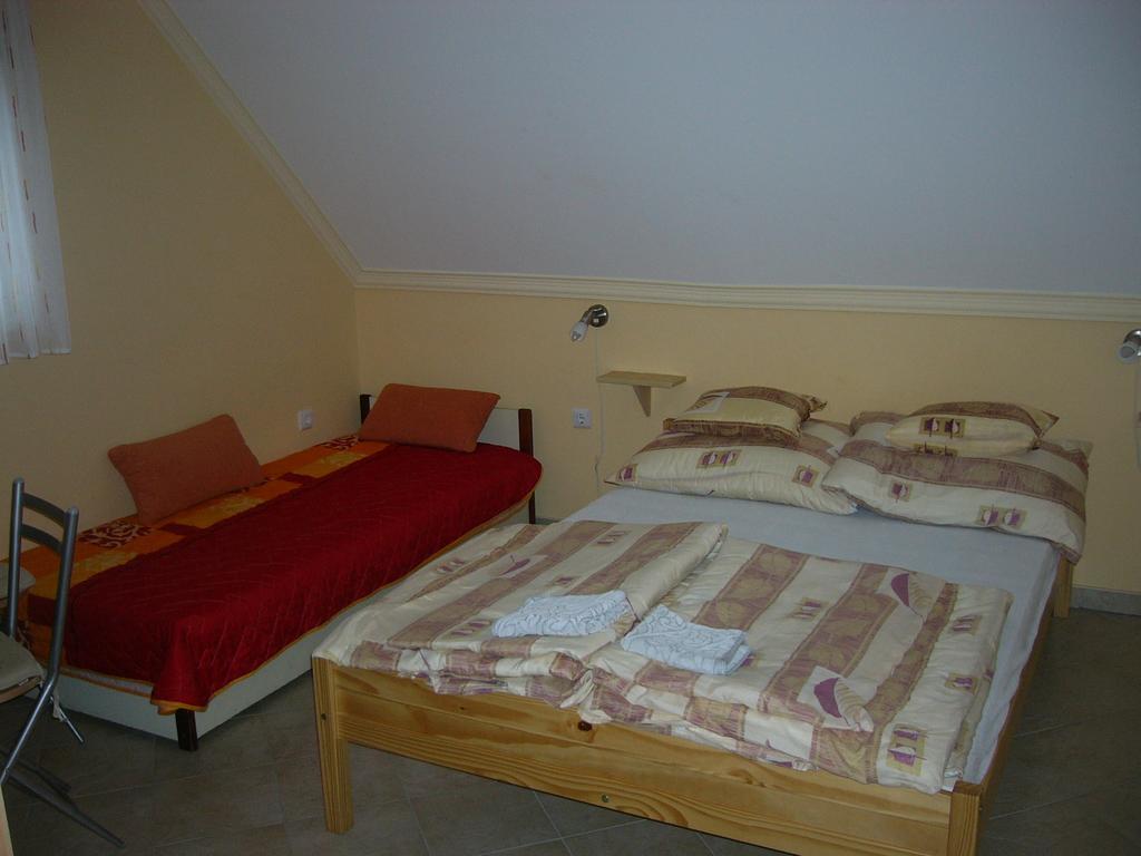 Kustánygyöngye Vendégház Kehidakustány Extérieur photo